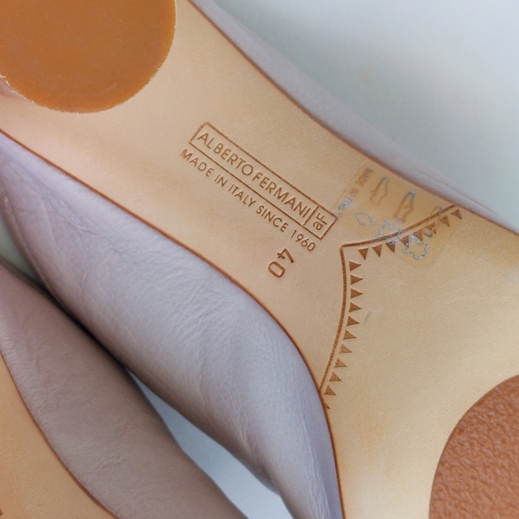 Alberto Fermani dove grey leather mules, EU40, NWT - Picture 7 of 10